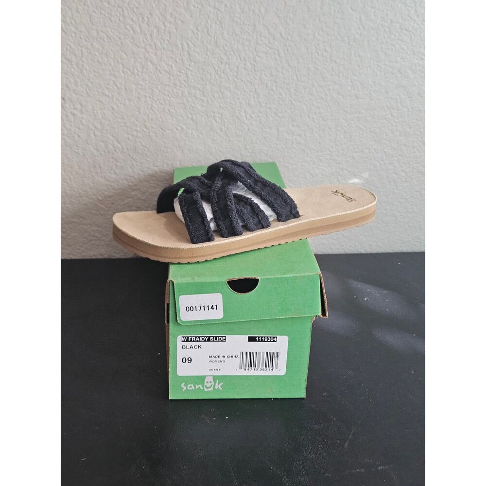 Sanuk Womens Sandals size 9 Black Tan Fraidy Slide NEW Shoes Beach Vacation Pool